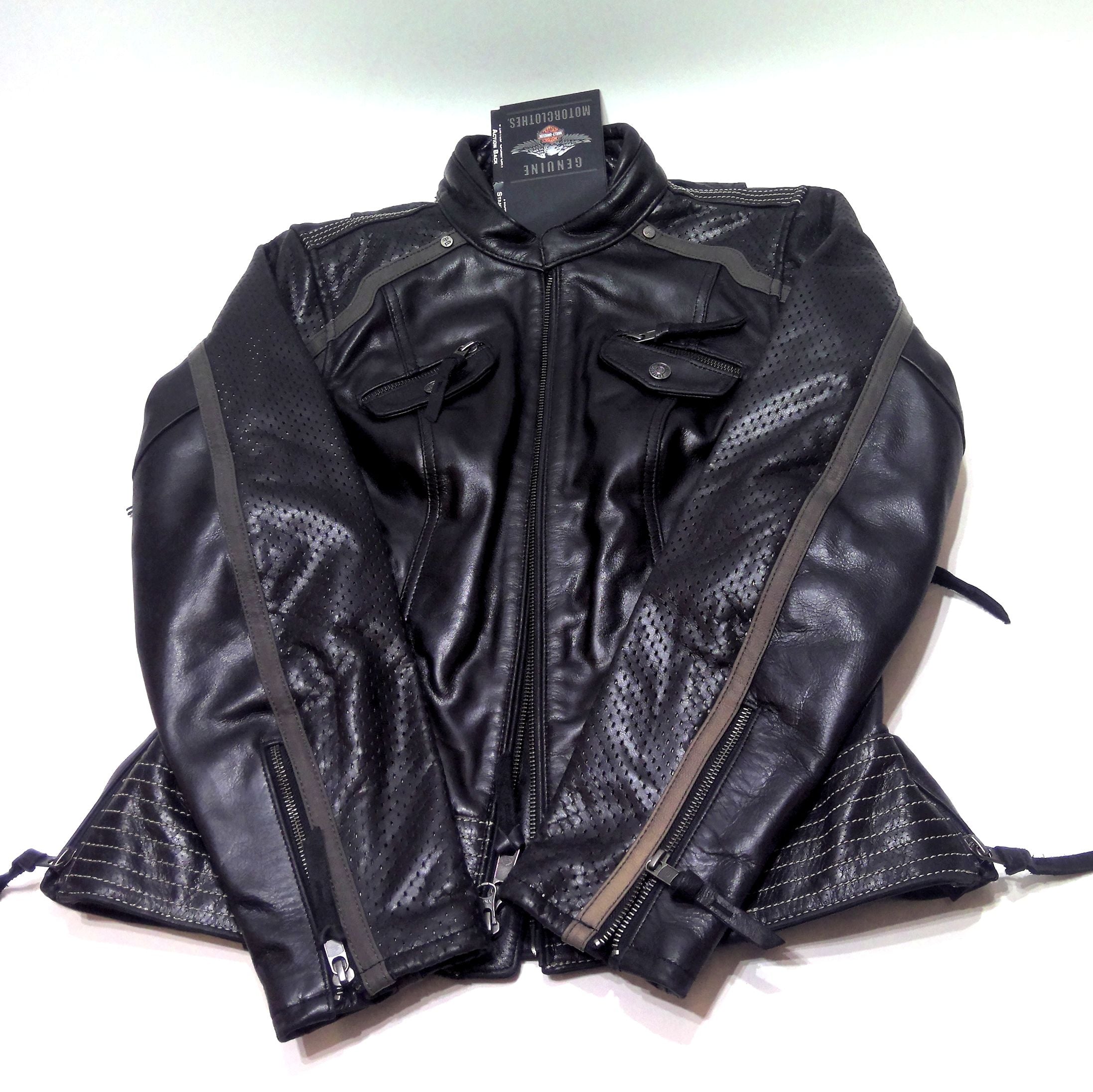 Review: Harley-Davidson Women's Bezel Biker Collar Leather Jacket