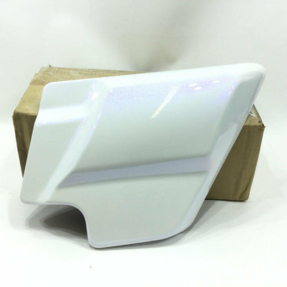 NOS Genuine Harley 2009 up Touring RH Side Cover White Ice Pearl 66682-10DBW