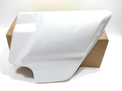 New Genuine Harley 2009 Up FL Crushed Ice Pearl Side Cover Right 57200072DZS