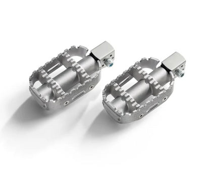 NEW Genuine Harley 80GRIT 2018 up Softail Passenger Footpegs 50501395