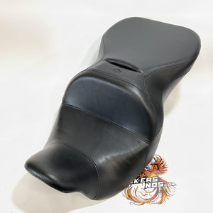 Very Nice Genuine Harley Super Reduced Reach Seat 2009-2023 Touring 54382-11