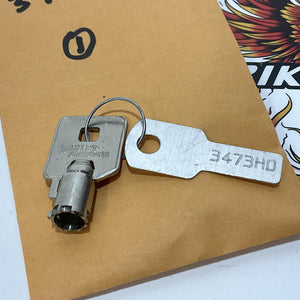 NOS Genuine HARLEY DAVIDSON BARREL KEY OEM CODE 3473 71452-91A