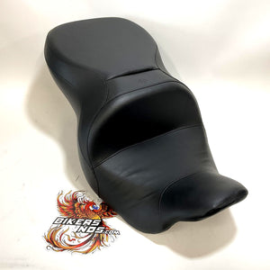 Very Nice! Genuine Harley Super Reduced Reach Seat 2009-2023 Touring 54382-11