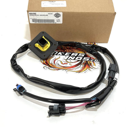 Genuine Harley 2017 CVO Street Glide Saddlebag Amp Jumper Wire Harness 69201562