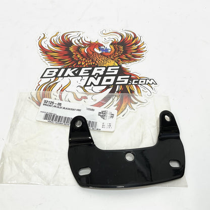 NEW Genuine Harley 1999-2017 Softail Road King Solo Seat Black Bracket 52125-05