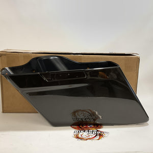 Genuine Harley 2014 up CVO Extended Saddlebag River Rock Gray Left 90201609ENT