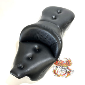 Very Nice Saddlemen Road Sofa Pillow Top 2008-2023 Harley Touring 2up Seat