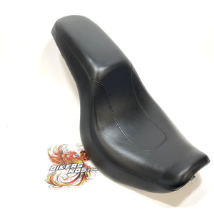 Very Nice! Genuine Harley 2000-2007 FXSTD Deuce 2Up Seat 92028-07