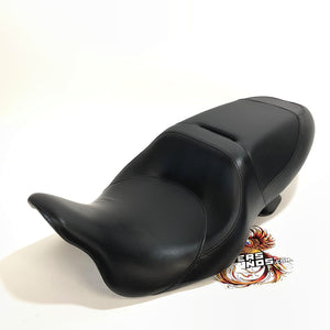 Very Nice Genuine Harley 2009-2023 Freewheeler & Touring Seat  52000157