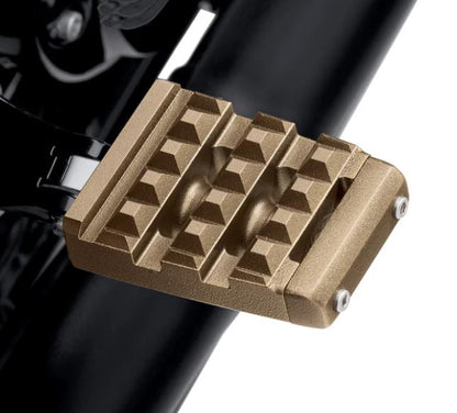 NEW Genuine Harley 2018up Softail Bronze Dominion Passenger Footpegs 50501559