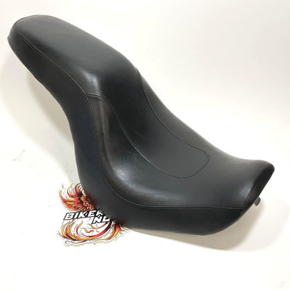 Very Nice! Genuine Harley 2000 - 2007 FXSTD Deuce 2Up Seat 92028-07