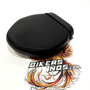 Very Nice! Genuine Harley-Davidson Rocker C Passenger Pillion Seat 51691-08