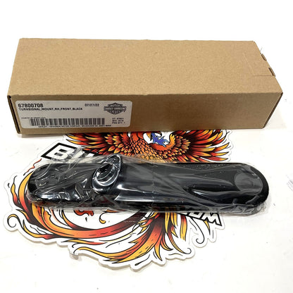 NOS Genuine Harley 2018-2023 Street Glide Black Right Turn Signal Mount 67800708