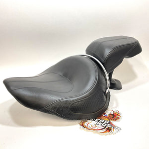 Nice Genuine Harley 2005-2017 Softail Deluxe Solo Seat 52502-05 52237-07