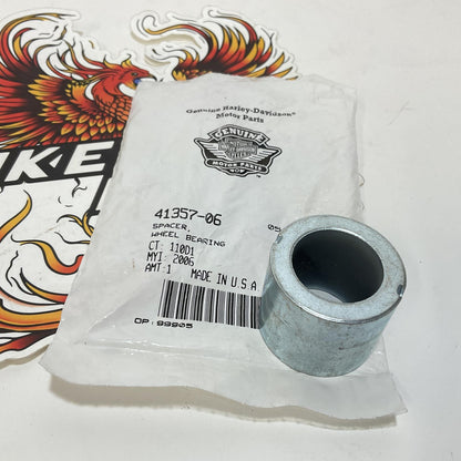NOS Genuine Harley 2006 CVO V-Rod Wheel Bearing Spacer 41357-06