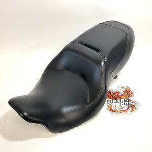 Nice Genuine Harley 2009-2023 Freewheeler & Touring Seat  52000157