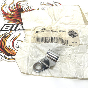 NOS Genuine Harley CVO Right Chrome Turn Signal Mount Bracket 67316-03