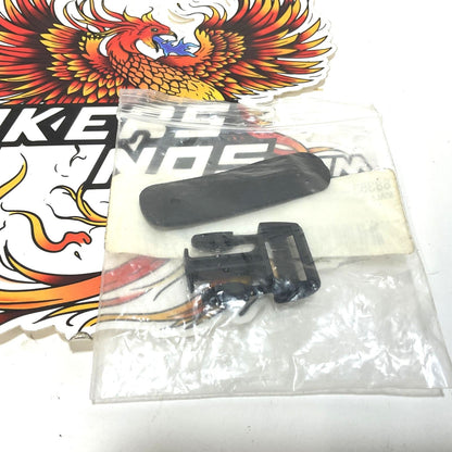 NOS Genuine Harley Saddlebag Male Disconnect Buckle 88353-10