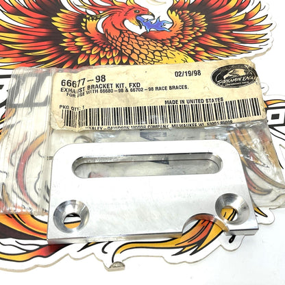 NOS Genuine Harley FXD Exhaust Bracket Kit For Race Applications 66677-98