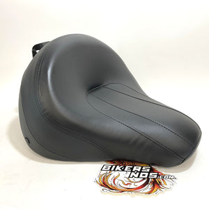 Very Nice ! Genuine Harley 2018up Softail Sundowner Seat 52000291