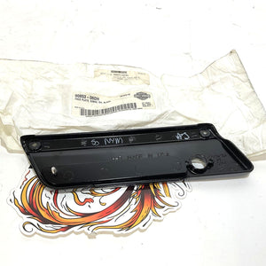 Harley 1993-2013 Touring Right Vivid Black Saddlebag Faceplate 90853-06DH