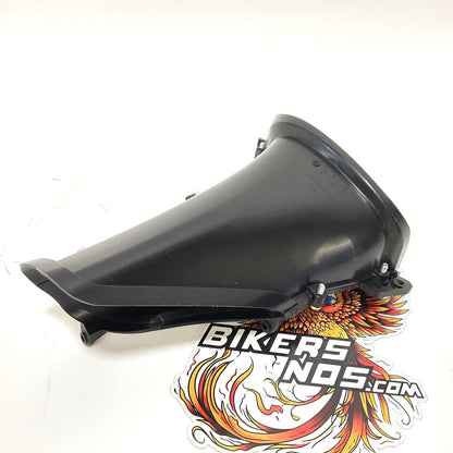 Genuine Harley 2020up Road Glide Right Lower Fairing Air Duct 29200137