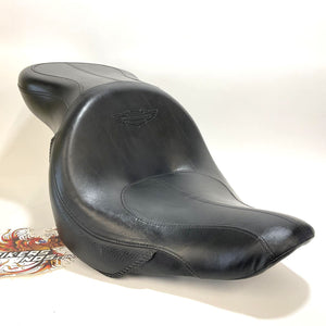 NICE ! Genuine Harley 2005-2017 Softail Deluxe Sundowner Seat 51841-06