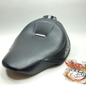 Very Nice ! Genuine Harley 2007-2017 FL Softail Fat Boy Solo Seat 52504-07