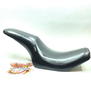 Nice! Le Pera 1982-1994 Harley FXR Silhouette 2-up Seat L-868