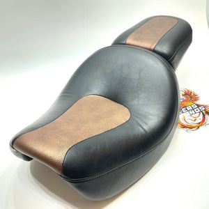 NICE! Genuine Harley 2008 Dyna Low Rider 105th Anniversary Seat 51838-08