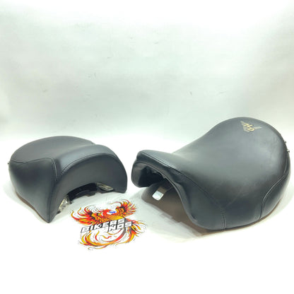 Genuine Harley 1997-2007 V Logo Road King Seat w/ Pillion 52949-97 52281-97