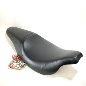 NICE! Genuine Harley 1997-2007 Touring Badlander Seat  52265-01