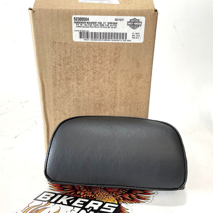NEW Genuine Harley 2018up Softail  Passenger Backrest Pad W Tall Rigid 52300504