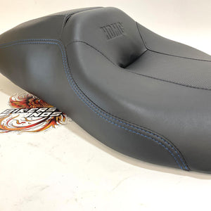 New Genuine Harley 115th Anniversary Blue Stitch Street Glide Seat 52000339