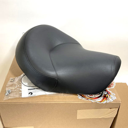 New Genuine Harley-Davidson 2006up Dyna Sundowner 14.5" Wide Solo Seat 51933-06