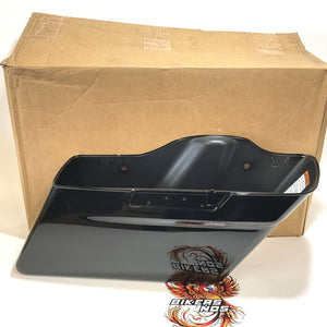 New Genuine Harley 2014 Up FLH Right Saddlebag Vivid Black 90201060DH