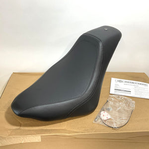 NEW Genuine Harley 2018 Up Softail Brawler Solo Seat 52000301