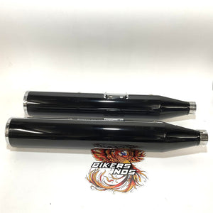 Genuine Harley-Davidson 2018 Up Fat Boy Breakout Mufflers 65400269 64900458