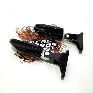 Genuine Harley Dyna Touring Trike Streamliner Gloss Black Footpegs 50500876