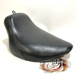 NICE! Le Pera 2018up Harley Slim / Street Bob Bare Bones Solo Seat  LY-007