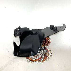 Genuine Harley 2014 Up Touring Trike Right Radiator Duct 26800009