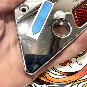 Genuine Harley 1993-2013 Right chrome Saddlebag Face hinge lock Plate 90601-93A