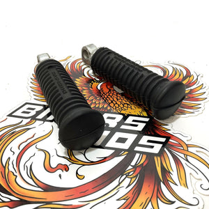 Genuine Harley-Davidson Passenger Footpegs 33048-72
