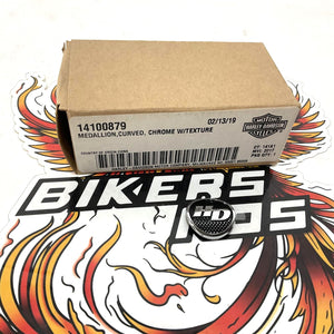 NOS Genuine Harley Chrome And Texture Curved Medallion  14100879