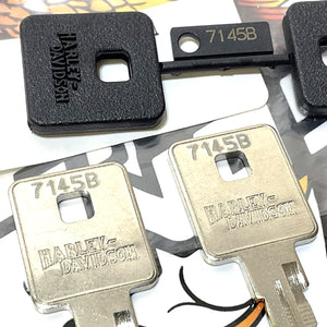 NOS Genuine HARLEY DAVIDSON KEY SET OEM CODE 7145B 90300034