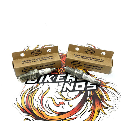 New Genuine Harley Pair Spark Plugs 10R12APP V-ROD 2002-UP VRSC 32334-05