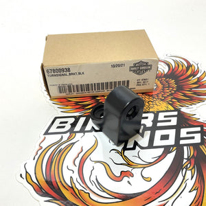 NOS Genuine Harley 2017-2020 Road King Special Turn Signal Bracket 67800938