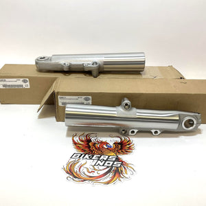 New Genuine Harley 2014-2025 Touring Lower Fork Leg Sliders 45500109 45500111