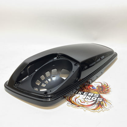 New Harley 2014-2025 Left Saddlebag Speaker Lid Vivid Black 90200827DH