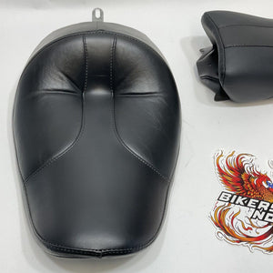 NICE! Genuine Harley 1996-2003 Dyna Solo W/ Pillion Seat 52112-97 52117-97